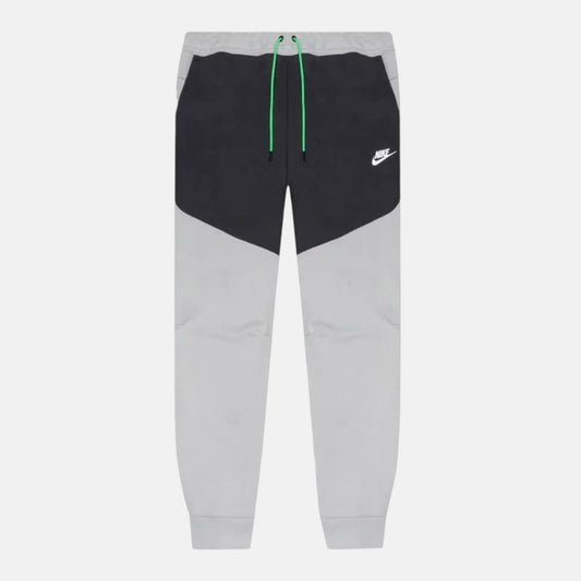 Nike Tech Fleece Joggers - Light Smoke Grey, Anthracite & Sail (3rd Gen - Old Season)