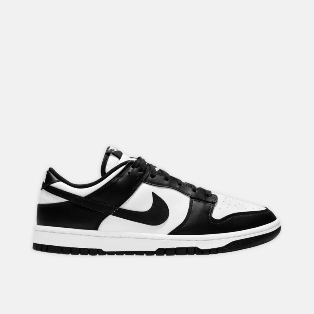 NIKE DUNK LOW - BLACK/WHITE