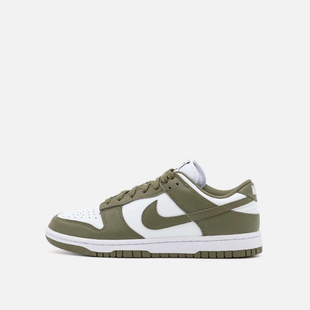 NIKE DUNK LOW - WHITE/OLIVE