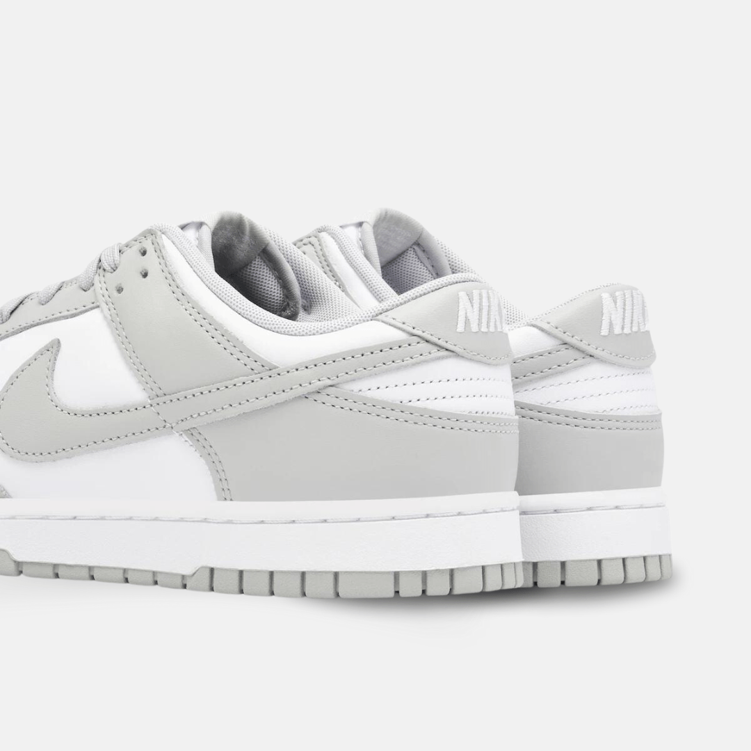 NIKE DUNK LOW - GREY FOG